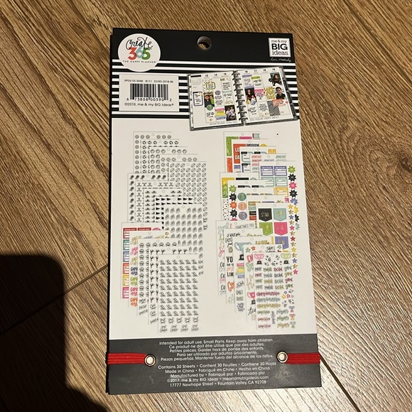 NEW - Create 365 The Happy Planner Sports Sticker Pad - Picture 3 of 3